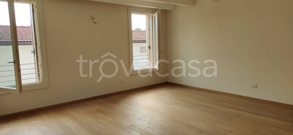 appartamento in vendita a Vicenza in zona Centro Storico