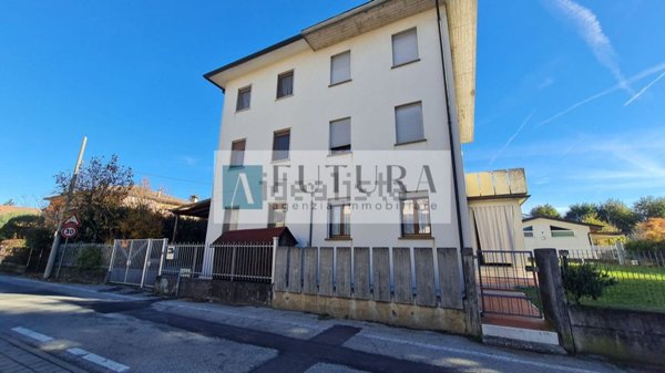 casa indipendente in vendita a Vicenza in zona Bertesina