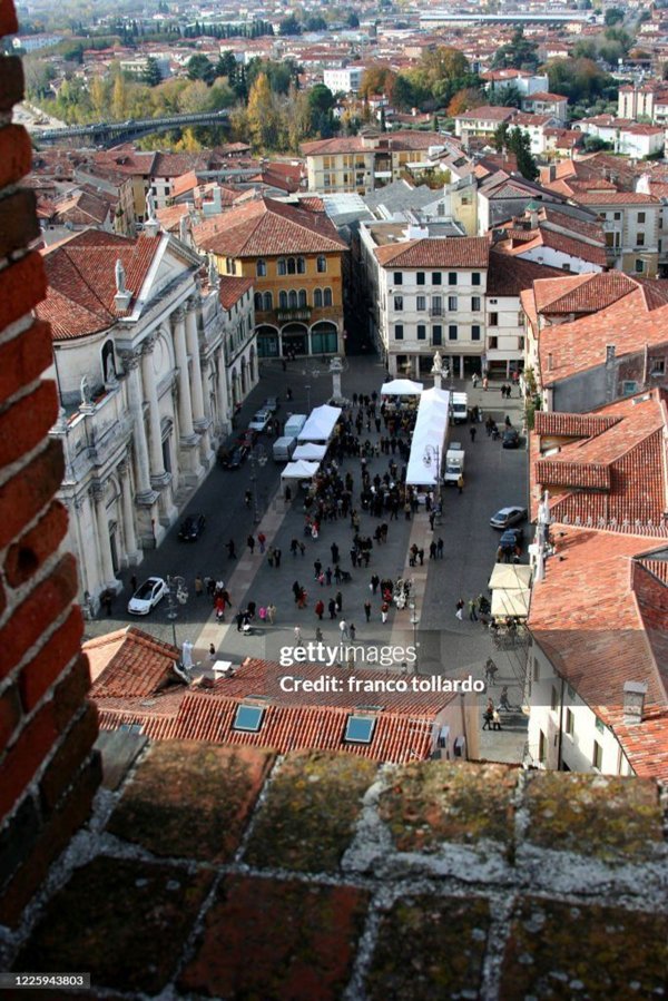 appartamento in vendita a Vicenza in zona Centro Storico