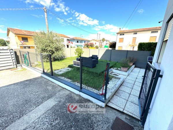 casa indipendente in vendita a Vicenza in zona Ospedaletto