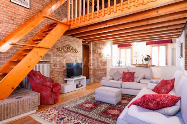 appartamento in vendita a Vicenza in zona Centro Storico