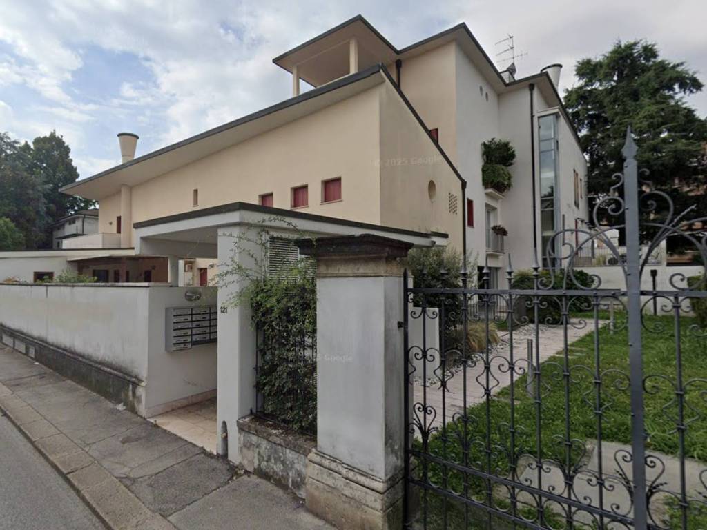 appartamento in vendita a Vicenza