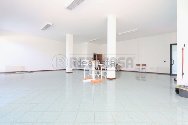 ufficio in vendita a Vicenza in zona Pio X