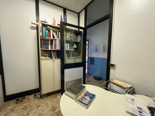 negozio in vendita a Vicenza in zona San Lazzaro/Pomari