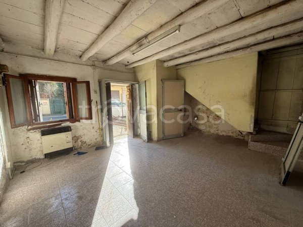 casa indipendente in vendita a Vicenza in zona Longara