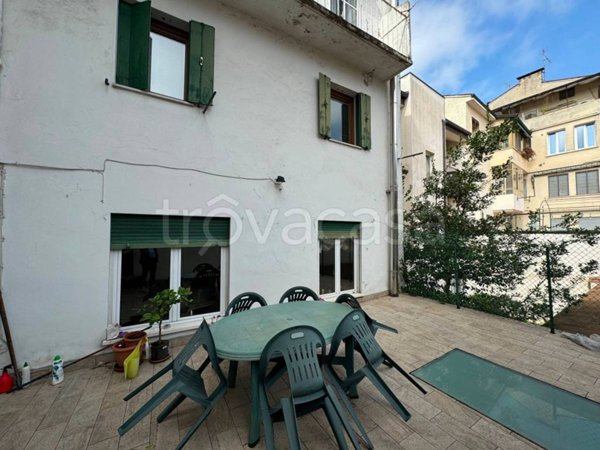 appartamento in vendita a Vicenza in zona Centro Storico