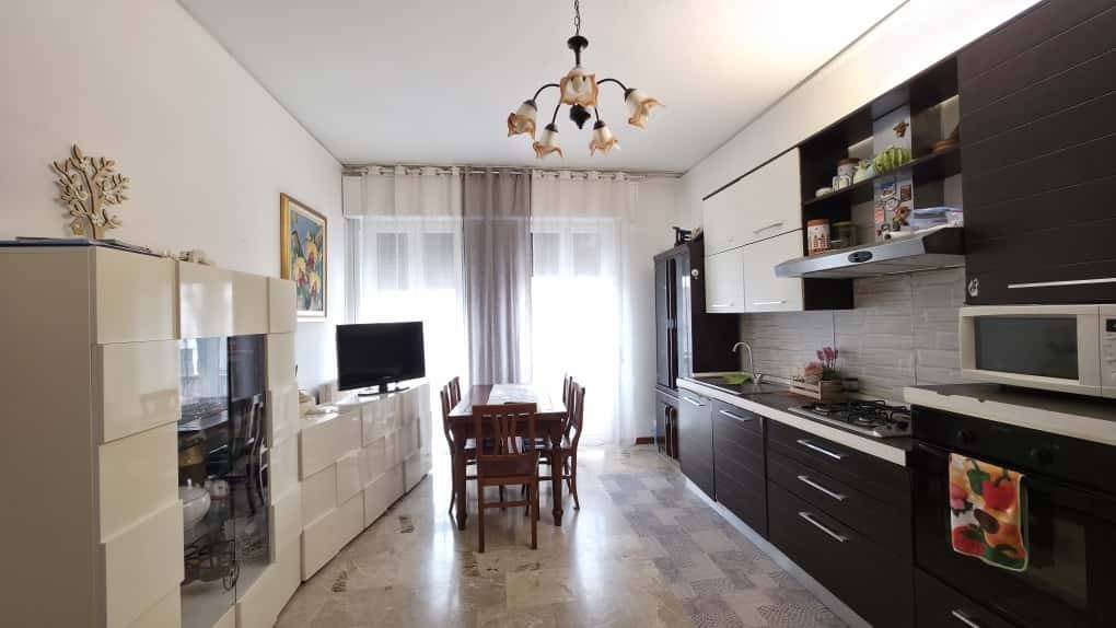 appartamento in vendita a Vicenza in zona Villaggio del Sole