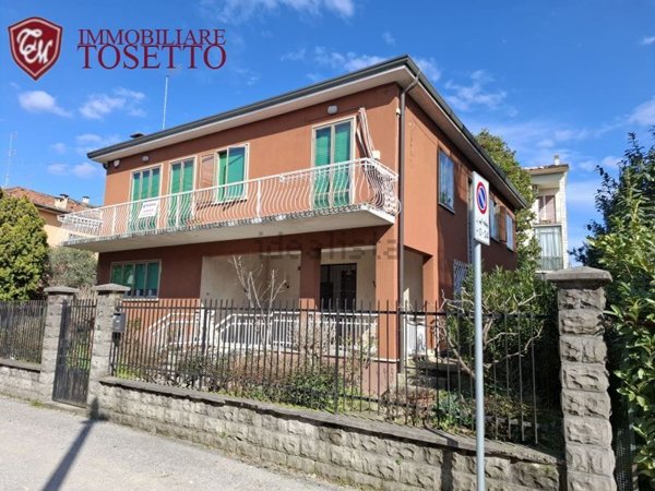 casa indipendente in vendita a Vicenza in zona Borgo Berga