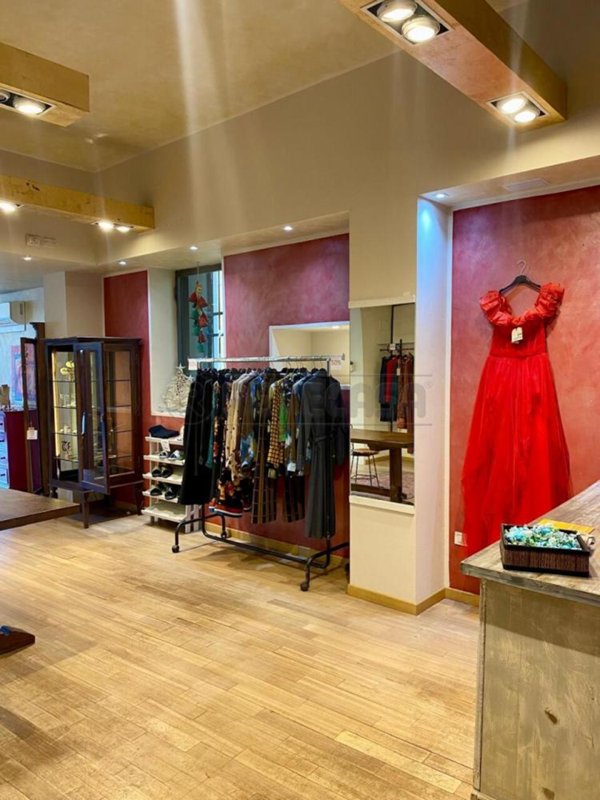 negozio in vendita a Vicenza in zona Centro Storico