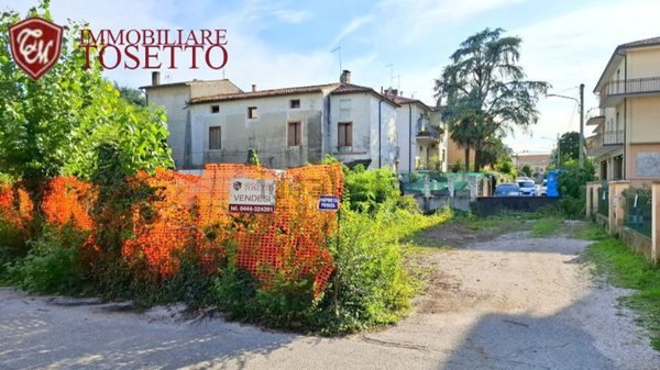 casa indipendente in vendita a Vicenza in zona Sant'Andrea