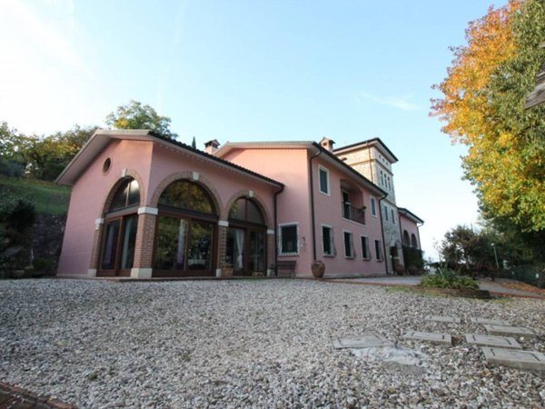 casa indipendente in vendita a Vicenza in zona San Felice