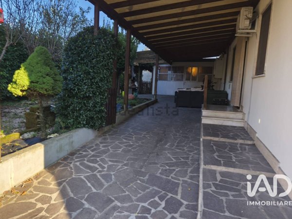 casa indipendente in vendita a Vicenza in zona Bertesinella