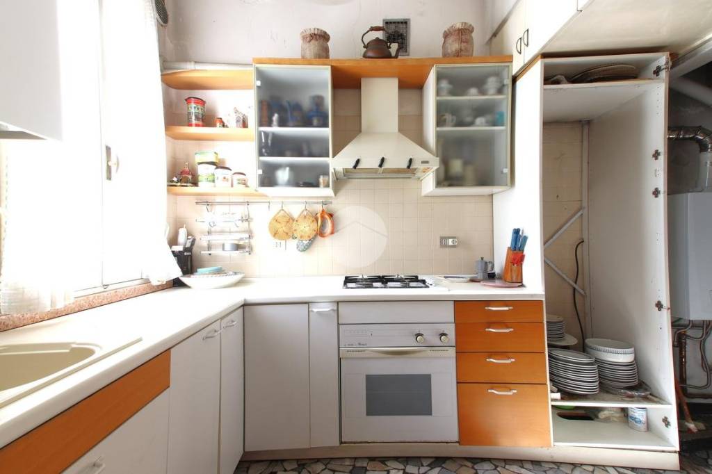 casa indipendente in vendita a Vicenza in zona San Bortolo/San Paolo