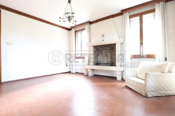 casa indipendente in vendita a Vicenza