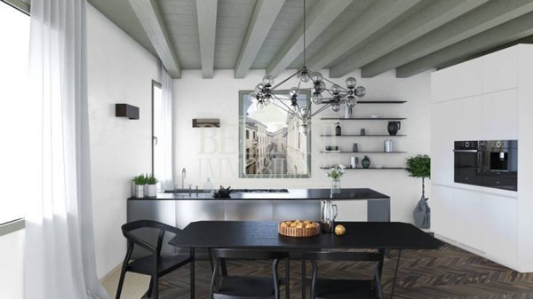 appartamento in vendita a Vicenza in zona Centro Storico