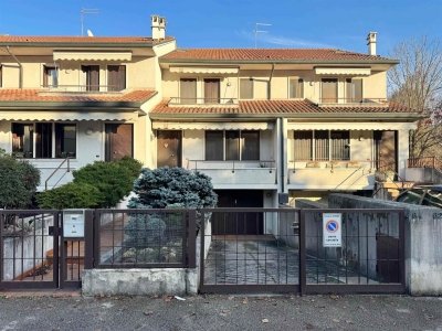 casa indipendente in vendita a Vicenza in zona San Felice