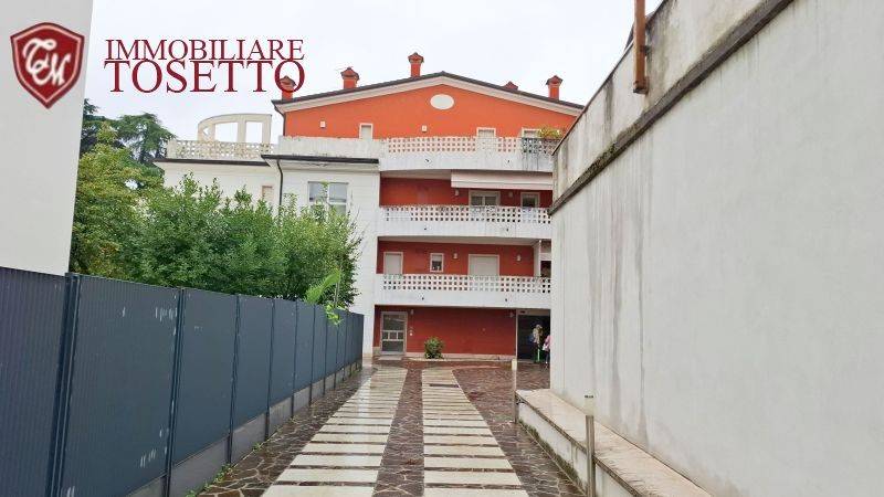 appartamento in vendita a Vicenza in zona Centro Storico