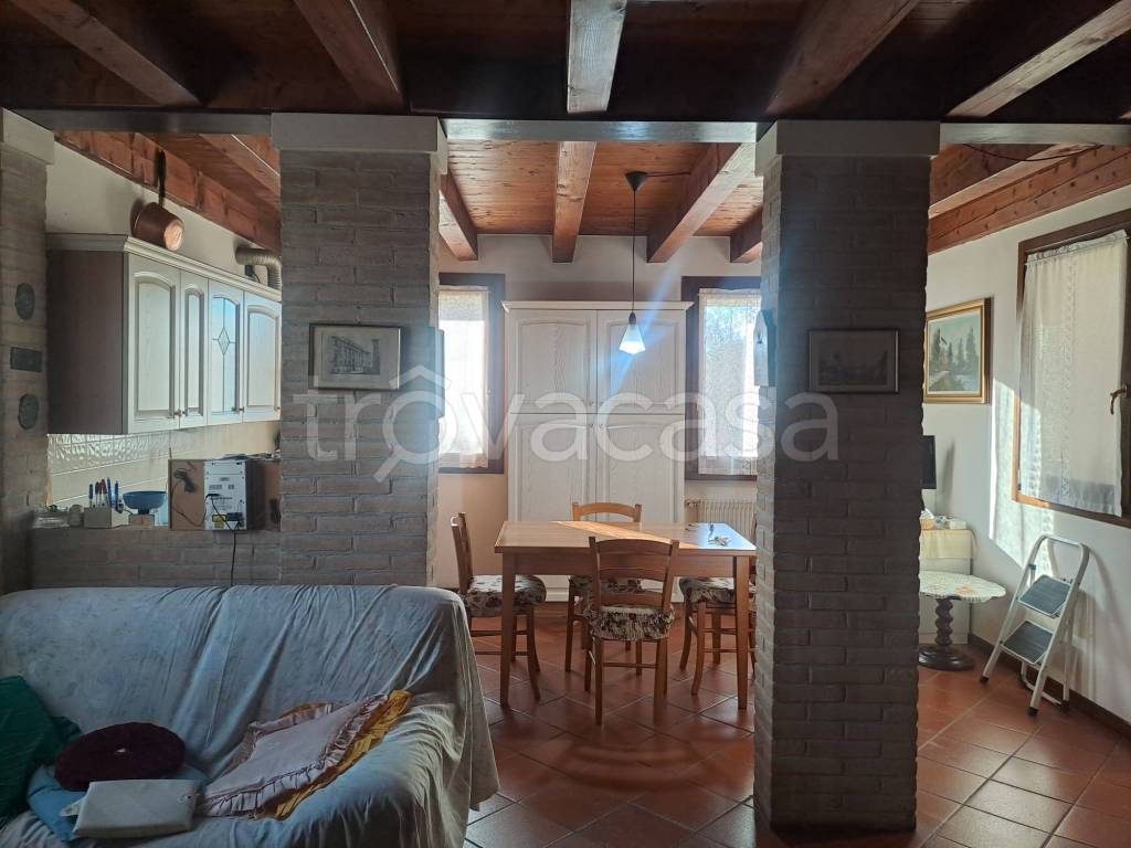 casa indipendente in vendita a Vicenza in zona Bertesina