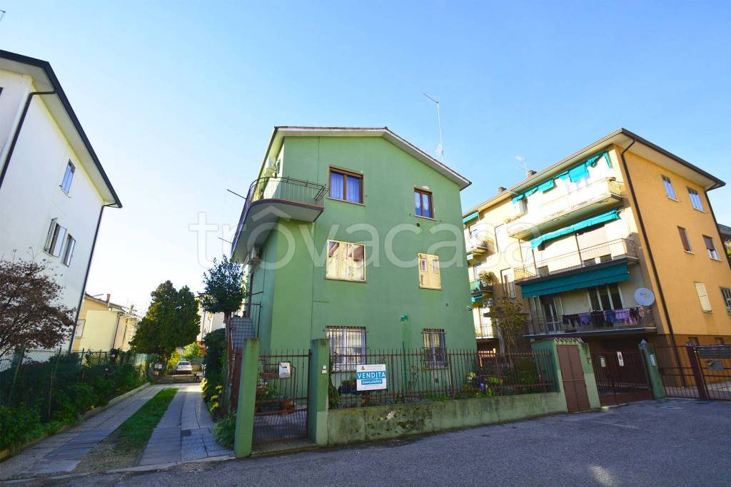 appartamento in vendita a Vicenza in zona San Lazzaro/Pomari