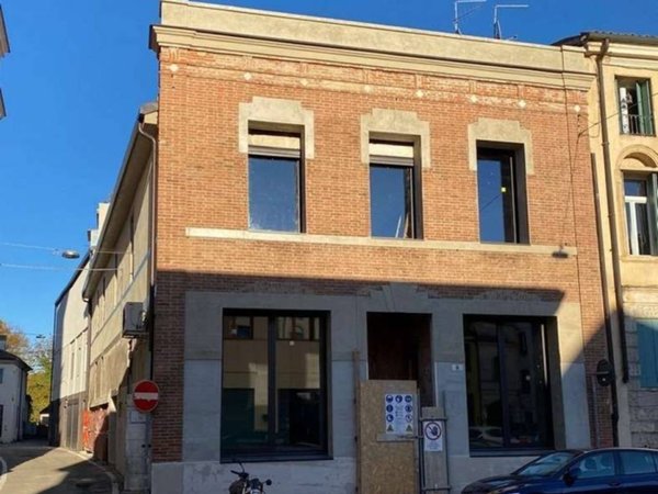 appartamento in vendita a Vicenza in zona Centro Storico