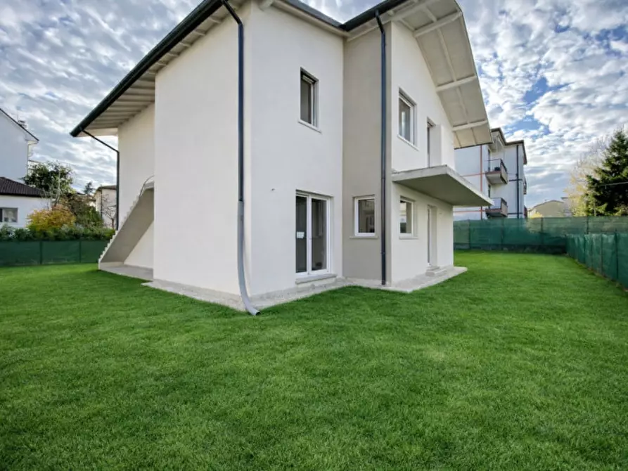 casa indipendente in vendita a Vicenza in zona Laghetto