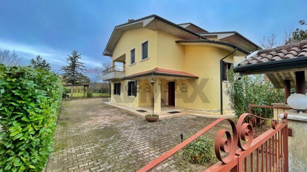 casa indipendente in vendita a Vicenza in zona Debba