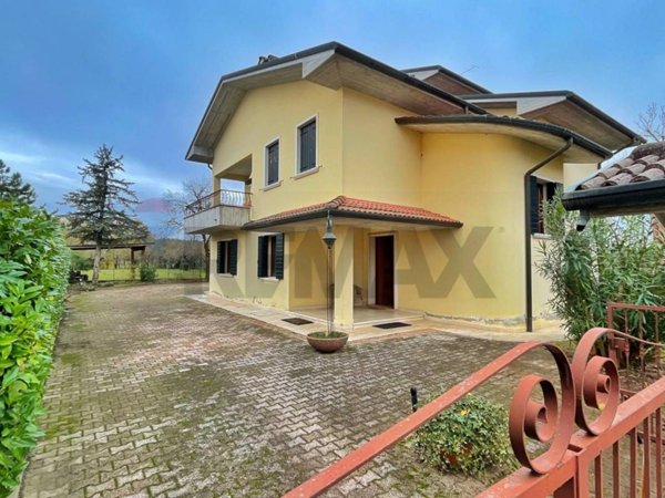 casa indipendente in vendita a Vicenza in zona Monte Berico