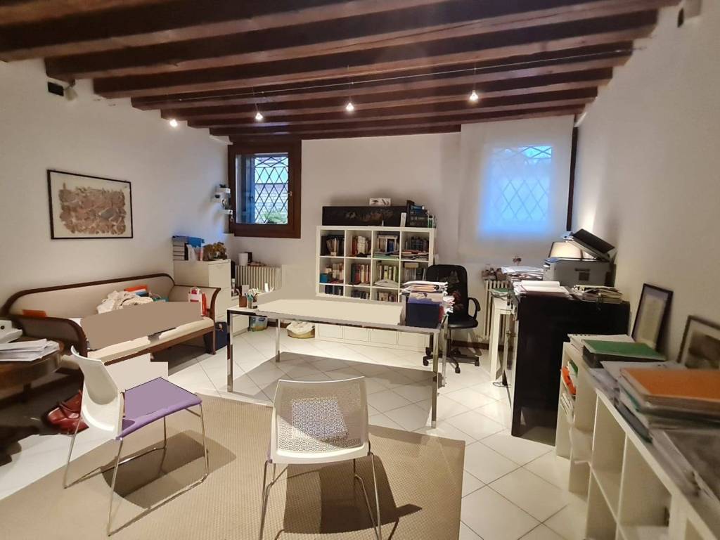 appartamento in vendita a Vicenza in zona Centro Storico