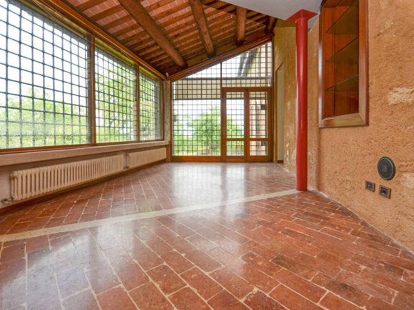 casa indipendente in vendita a Vicenza in zona Monte Berico