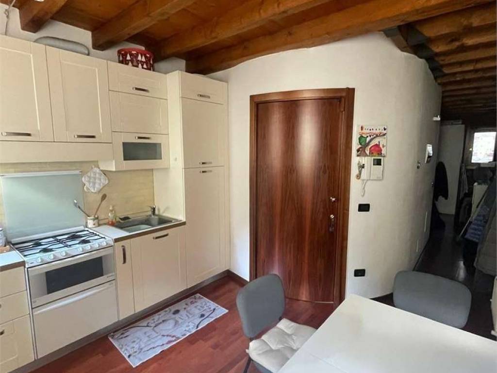 appartamento in vendita a Vicenza in zona Centro Storico