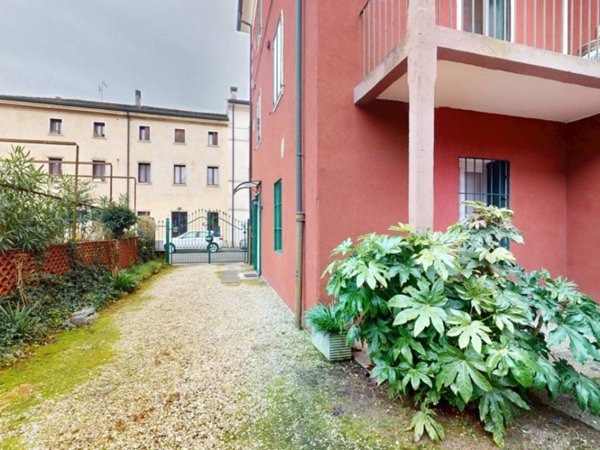 casa indipendente in vendita a Vicenza in zona San Felice