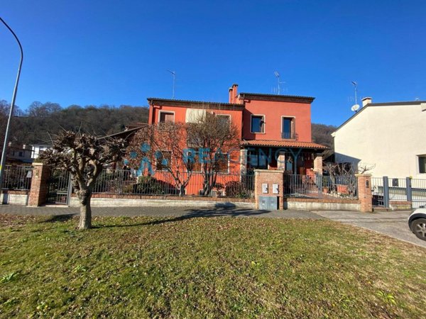 casa indipendente in vendita a Vicenza in zona San Felice