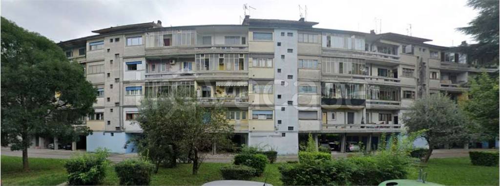 appartamento in vendita a Vicenza in zona Villaggio del Sole