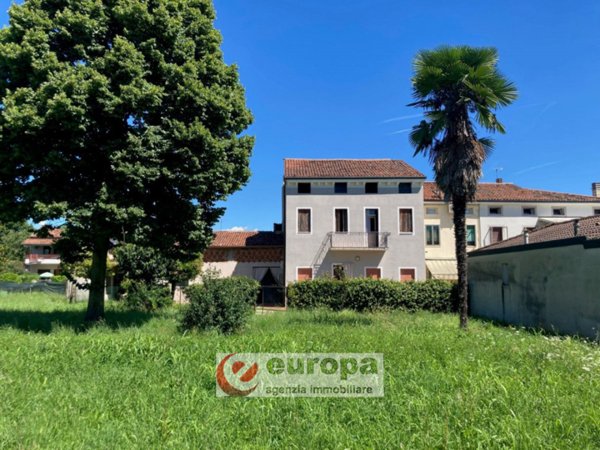 casa indipendente in vendita a Vicenza in zona Settecà