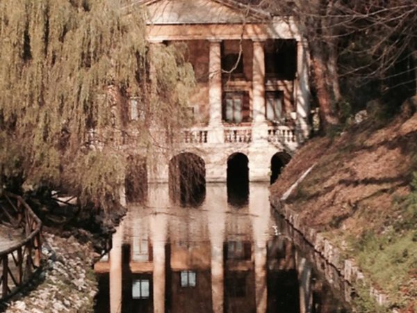 casa indipendente in vendita a Vicenza in zona Centro Storico