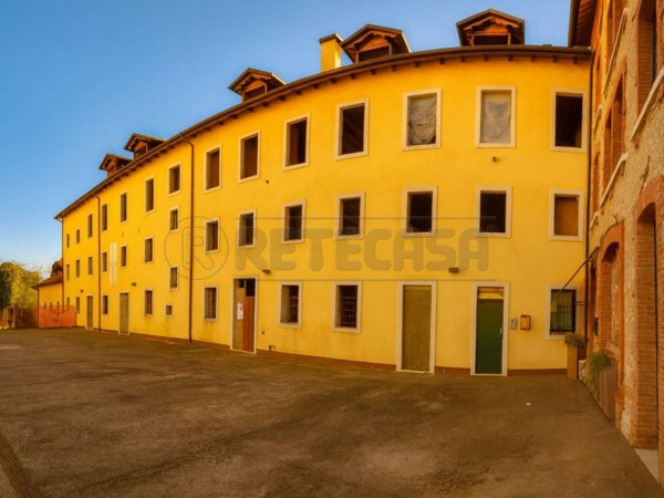 casa indipendente in vendita a Vicenza in zona San Felice