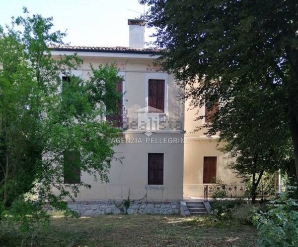 casa indipendente in vendita a Vicenza in zona Monte Berico