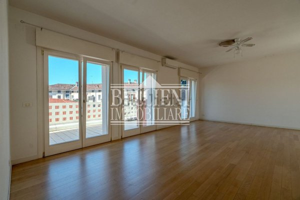 appartamento in vendita a Vicenza in zona Sant'Andrea