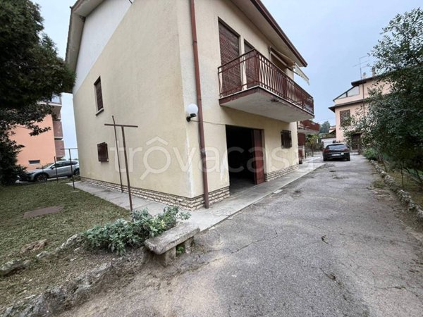 casa indipendente in vendita a Vicenza in zona Anconetta