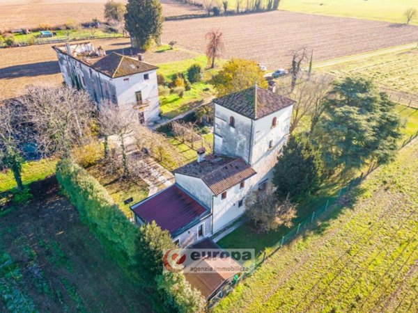 casa indipendente in vendita a Vicenza in zona Bertesina