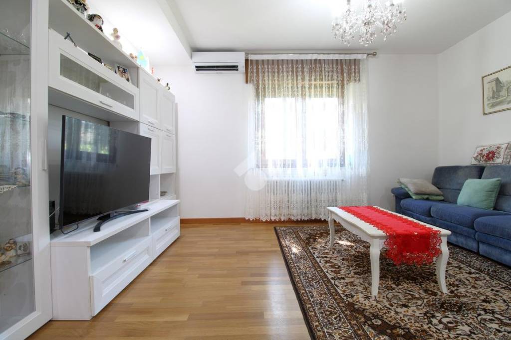 appartamento in vendita a Vicenza in zona San Bortolo/San Paolo