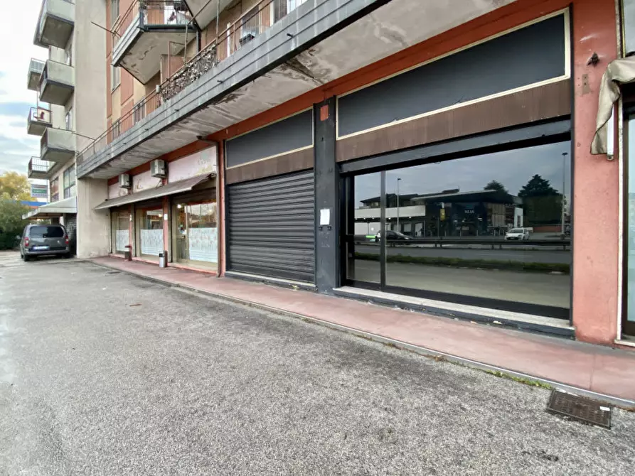 negozio in vendita a Vicenza in zona Centro Storico