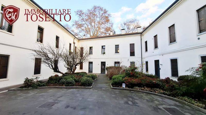 appartamento in vendita a Vicenza in zona Centro Storico