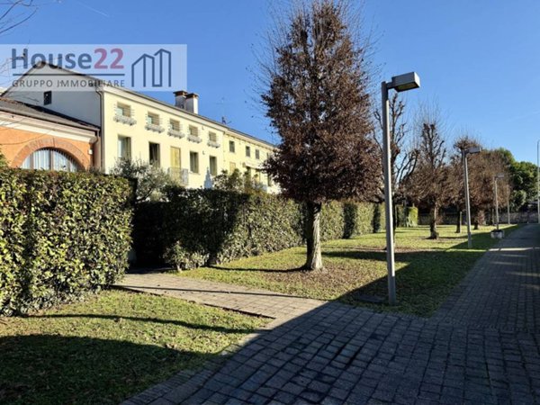 appartamento in vendita a Vicenza in zona Borgo Berga