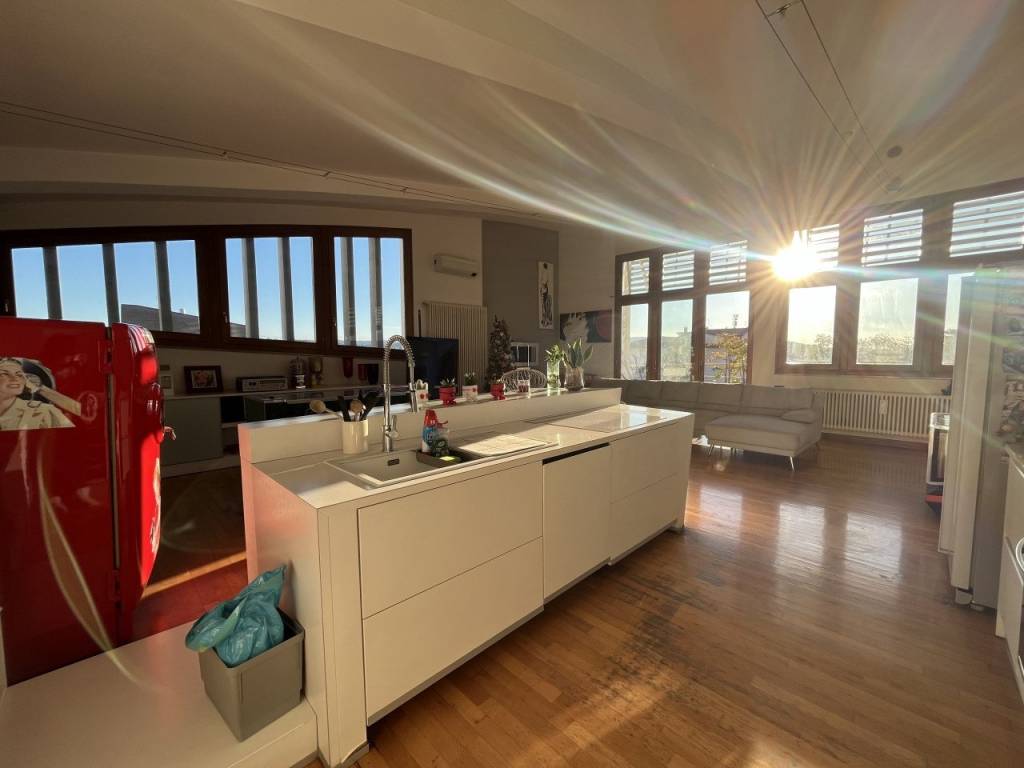 appartamento in vendita a Vicenza in zona Cattane