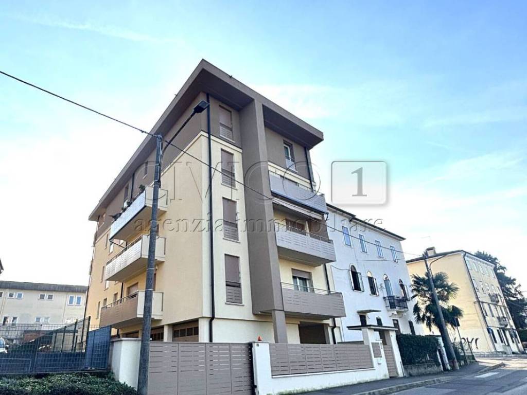 appartamento in vendita a Vicenza in zona Bertesinella