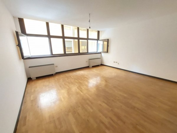 ufficio in vendita a Vicenza in zona Centro Storico