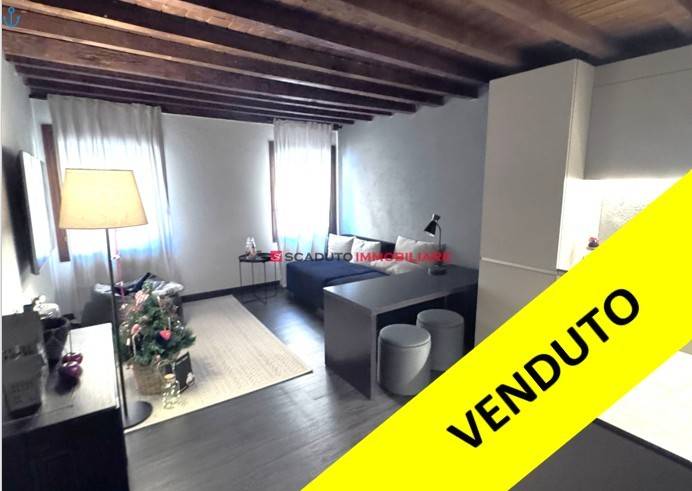 appartamento in vendita a Vicenza in zona Centro Storico