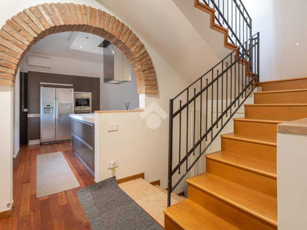 casa indipendente in vendita a Vicenza in zona San Bortolo/San Paolo