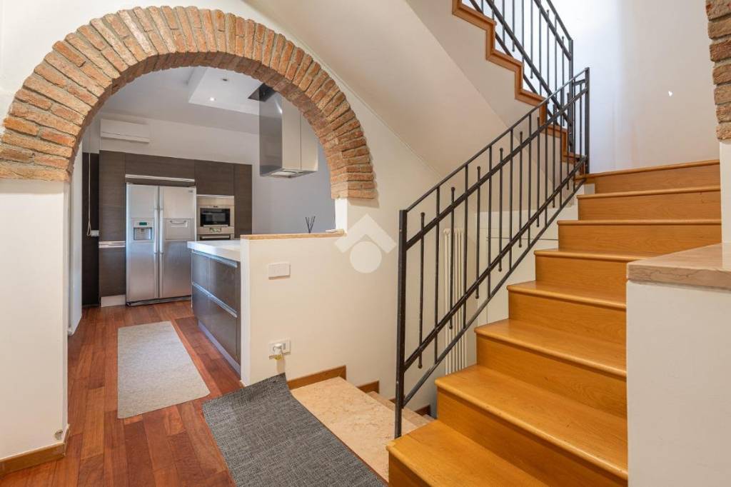 casa indipendente in vendita a Vicenza in zona San Bortolo/San Paolo